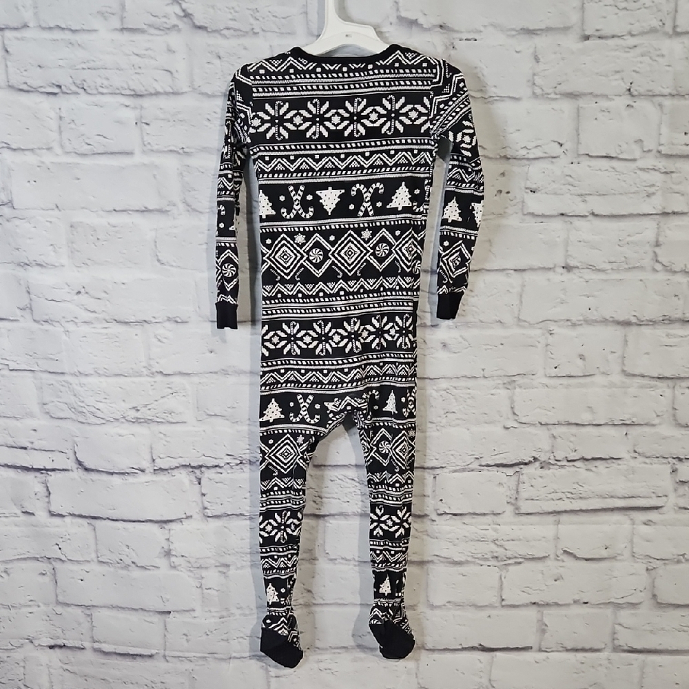 The Children's Place Christmas Patterned Footie Pajamas - Picture 5 of 5